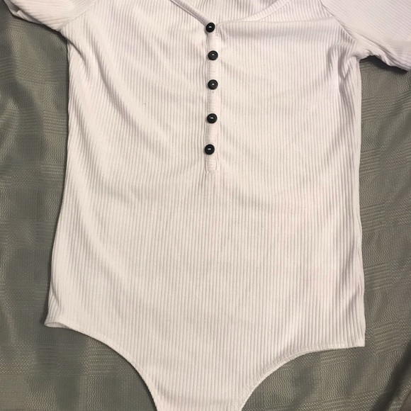 White body Suit - Picture 3 of 3